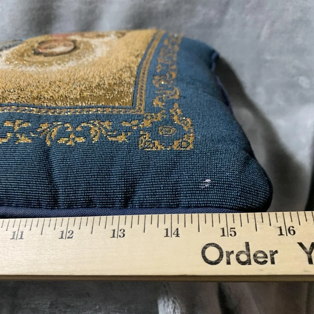 Riverdale Nativity Tapestry Throw Pillow Giordano Made in USA Blue Christian Vtg